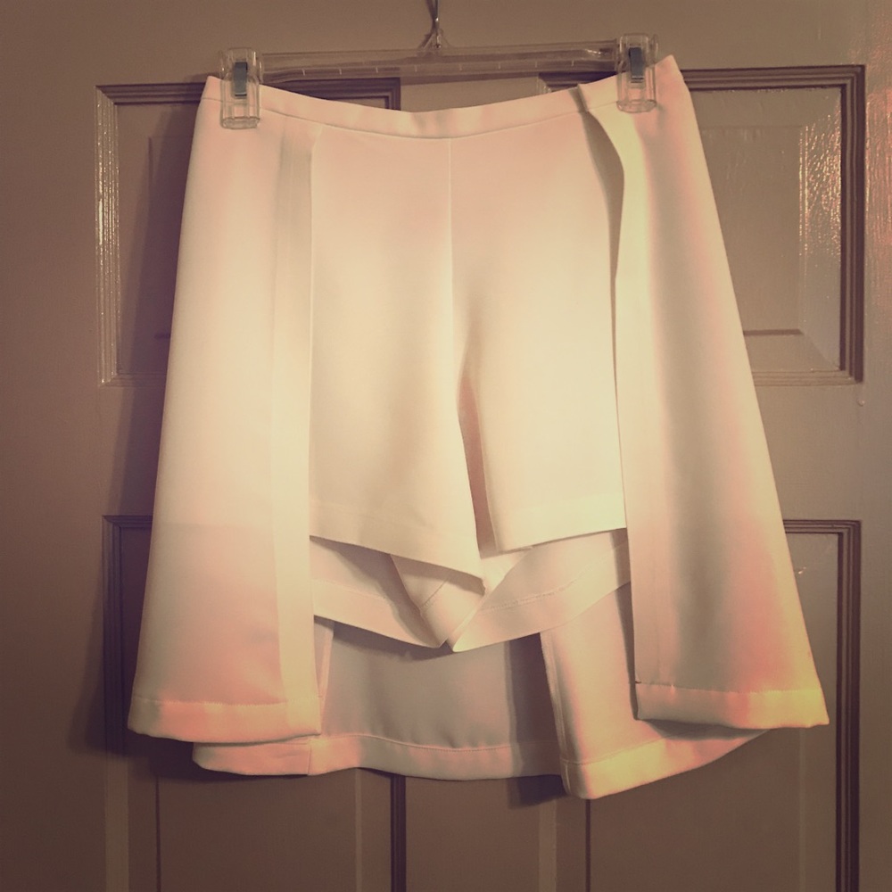 White dressy shorts/skort